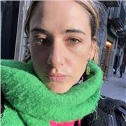 Licenciada en artes plasticas